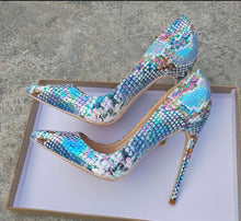 Load image into Gallery viewer, Blue Python Heels
